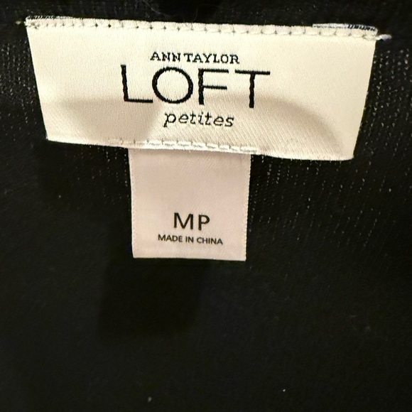 Ann Taylor LOFT Black Chiffon Flower Trimmed Cardigan Open Front Size Medium - Picture 3 of 3